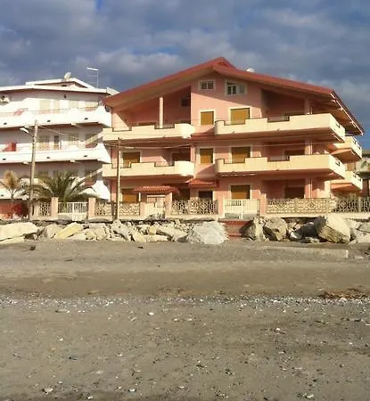 公寓 Casa Silvia 博瓦马里纳